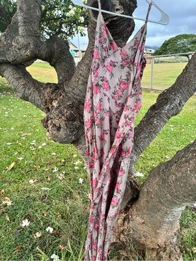Beautiful dress by mahina